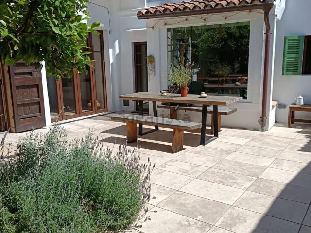 Chalet, Esporles