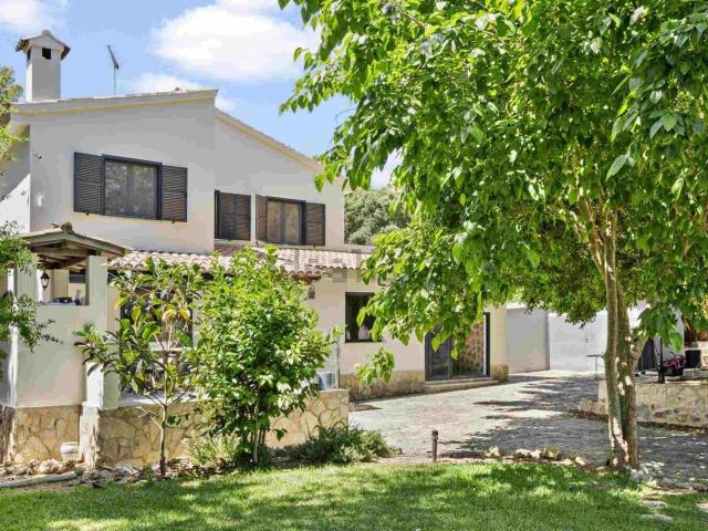Chalet, Esporles