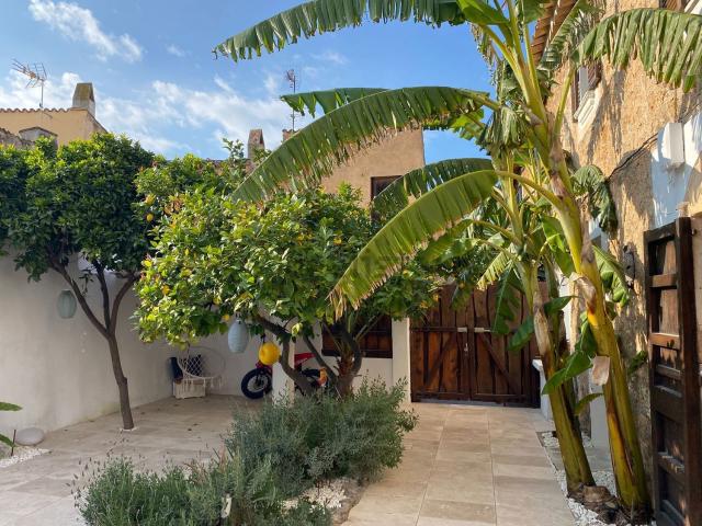 Chalet, Esporles