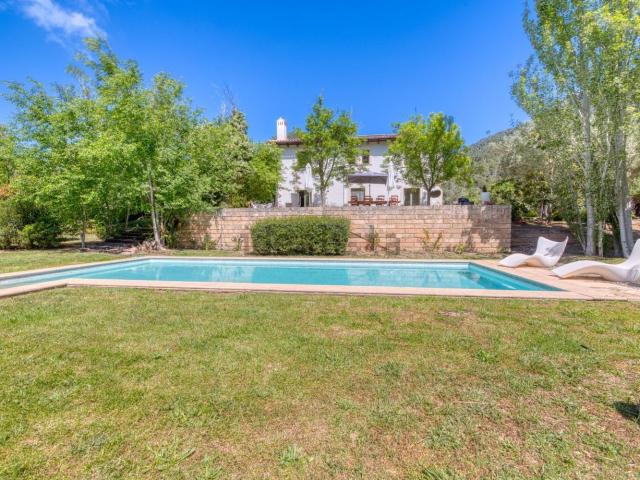 Chalet, Esporles