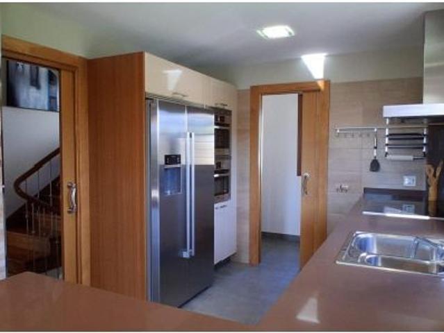 Chalet exclusivo con vistas despejadas y máxima tranquilidad, a pocos minutos de San Vicente de la B