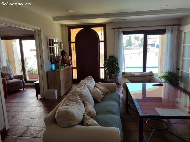CHALET EXCLUSIVO CONSTRUIDO CON PRIMERAS CALIDADES