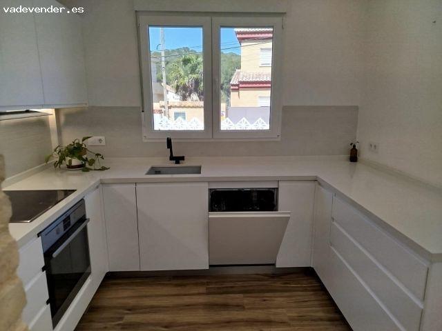 Chalet exclusivo en El Vedat – Zona Colegios | Reformado en 2021, listo para entrar a vivir ?