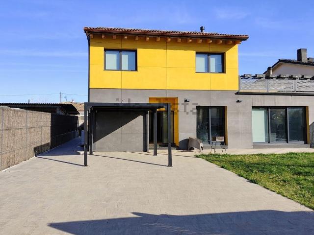 Chalet, Fontcoberta