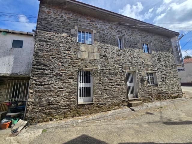 Chalet, Forcarei