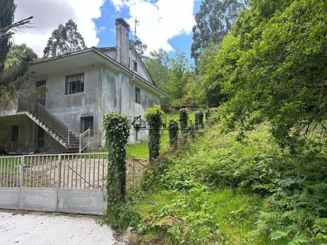 Chalet, Forcarei