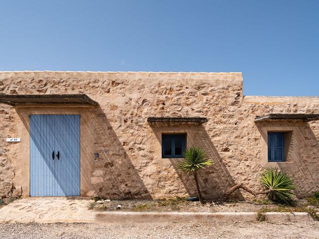 Chalet, Formentera