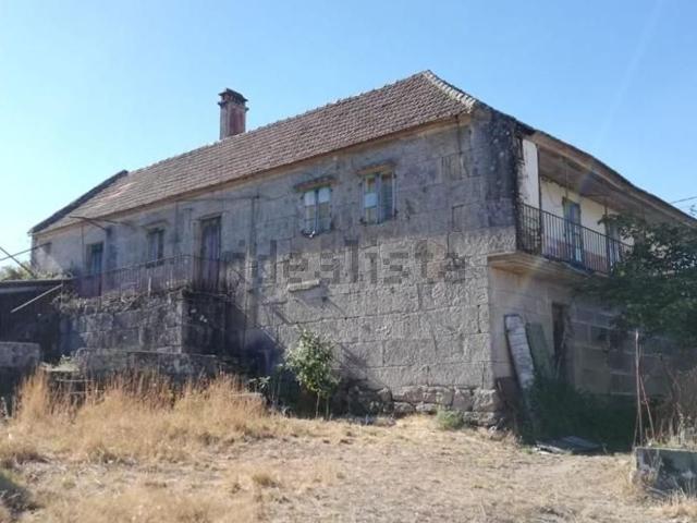 Chalet, Fornelos