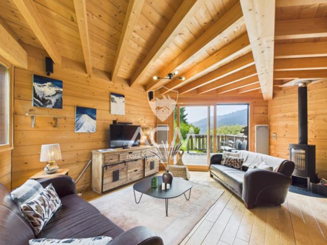 Chalet familial situé aux Chavannes bénéficiant d'une très b