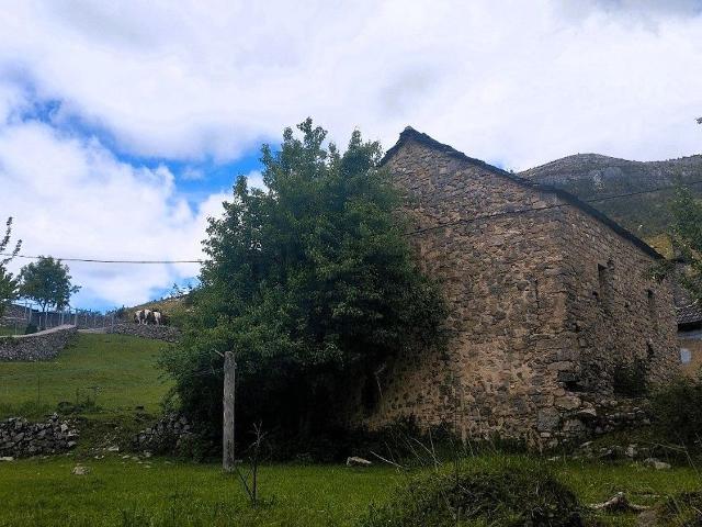 Chalet, Fanlo