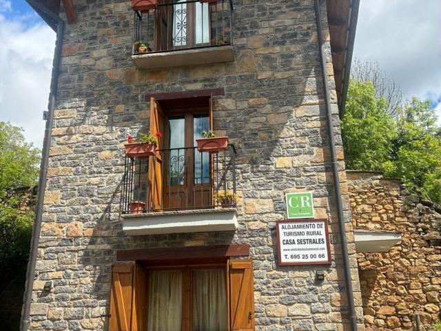 Chalet, Fanlo