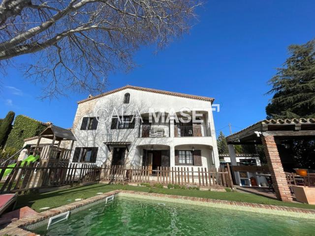 Chalet, Fenals, Castell Platja d&apos Aro