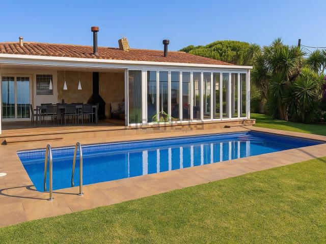 Chalet, Fenals, Castell Platja d&apos Aro