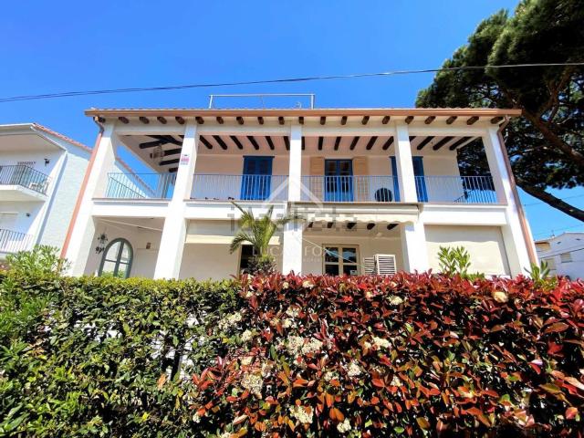 Chalet, Fenals, Castell Platja d&apos Aro