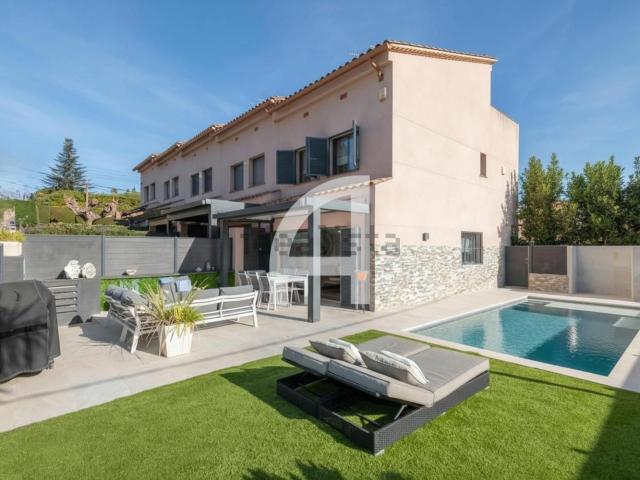 Chalet, Fenals, Castell Platja d&apos Aro