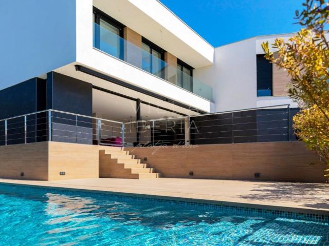 Chalet, Fenals, Castell Platja d&apos Aro