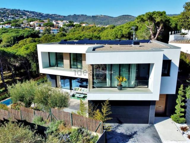 Chalet, Fenals, Castell Platja d&apos Aro