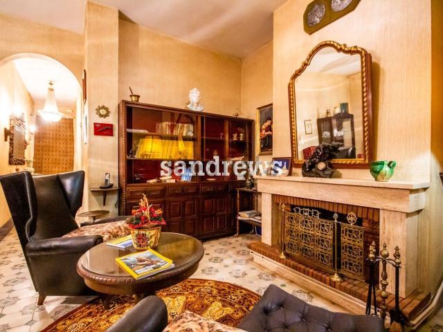 Chalet, Figueres