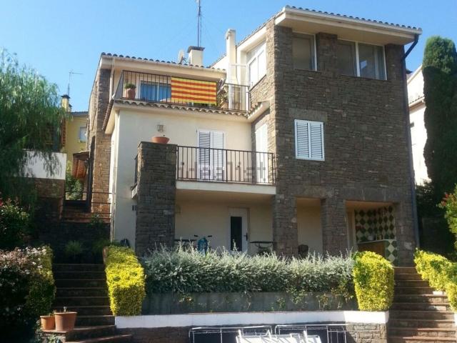 Chalet, Figueres