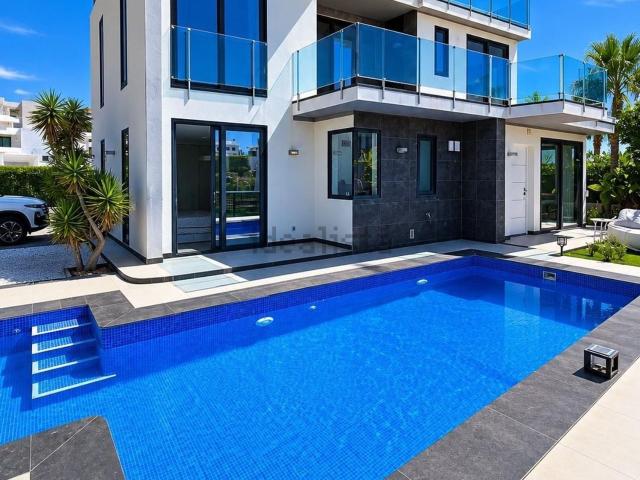 Chalet, Finestrat