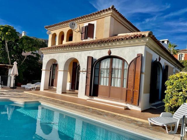Chalet, Finestrat