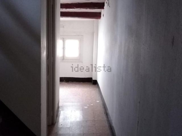 Chalet, Flix