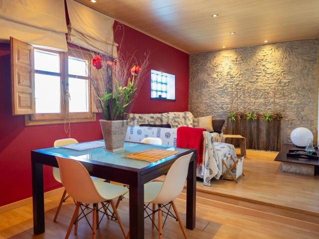 Chalet, Flix
