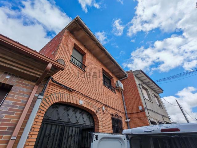 Chalet, Fuente el Fresno