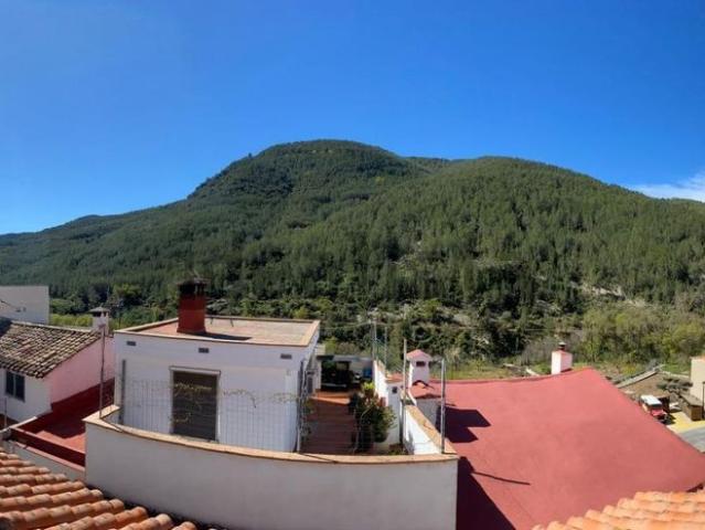 Chalet, Fuentes de Ayodar
