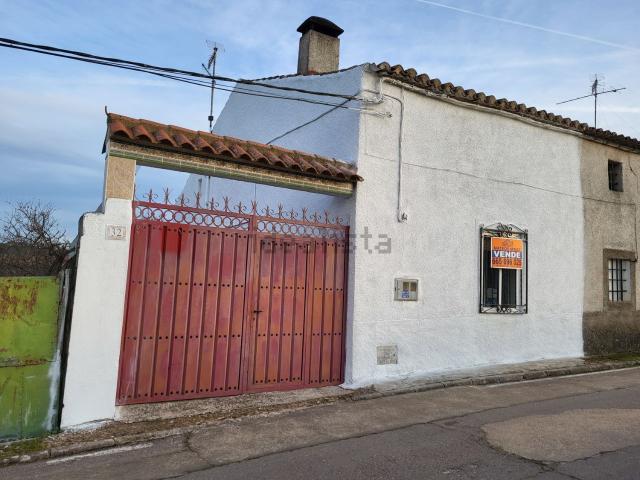Chalet, Fuentes de Oñoro