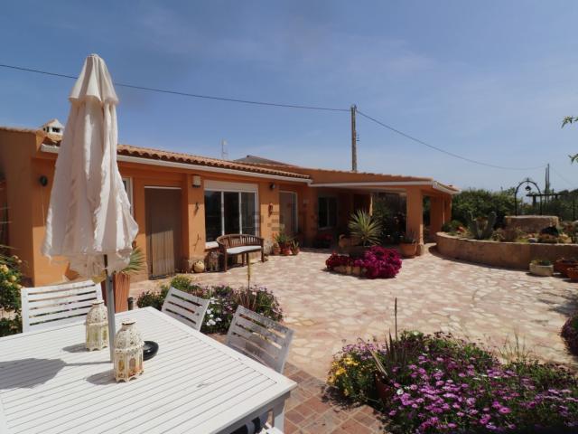 Chalet, Hondón de las Nieves