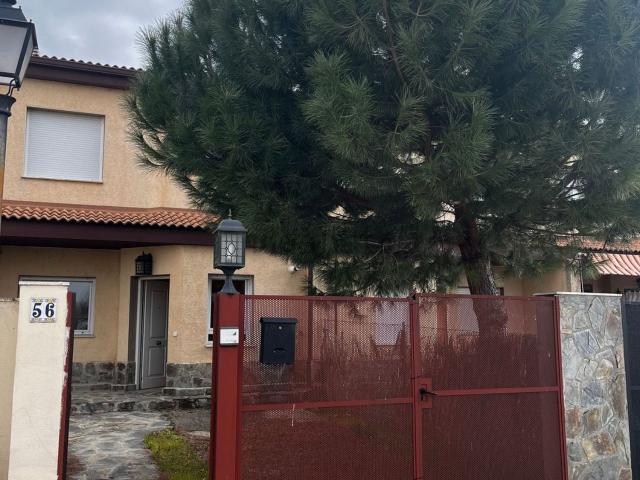 Chalet, Hontanares de Eresma