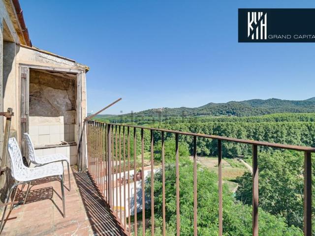 Chalet, Hostalric