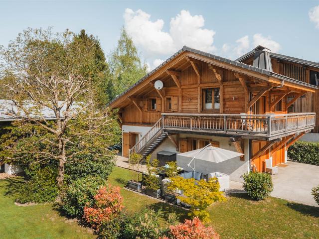 Chalet Haut De Gamme À Samoëns – À Deux Pas De La Télécabine. 120m² Samoëns