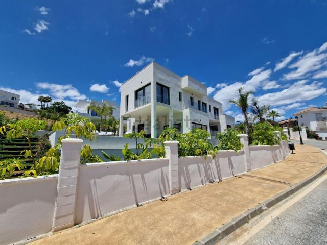 Chalet, Hacienda Elviria, Marbella