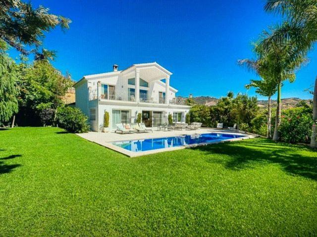 Chalet, Hacienda Elviria, Marbella