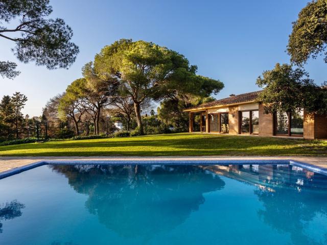 Chalet, Hacienda Elviria, Marbella
