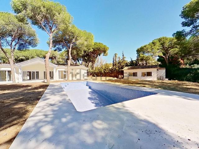 Chalet, Hacienda Las Chapas, Marbella