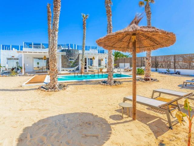 Chalet, Haria
