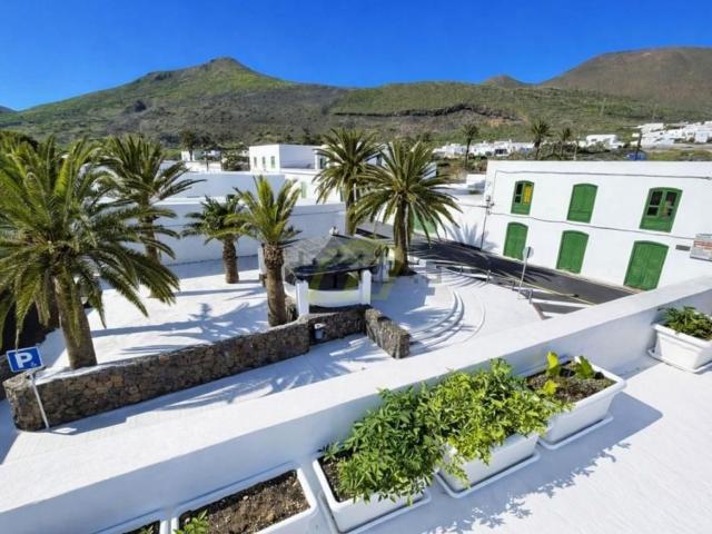 Chalet, Haria