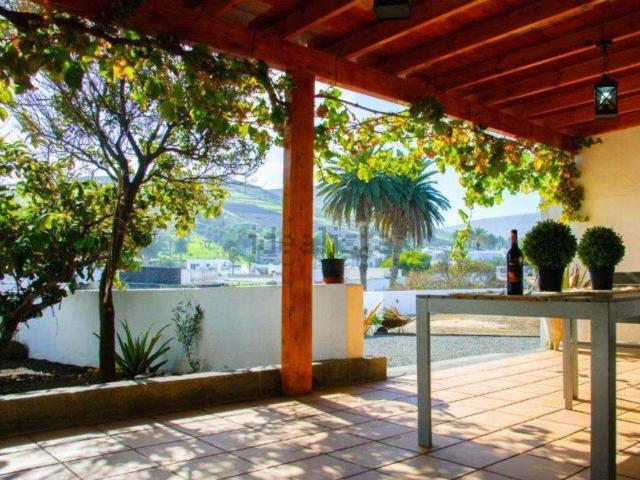 Chalet, Haria