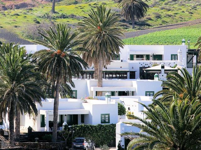 Chalet, Haria