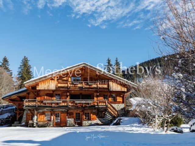 Chalet Helena Quintessence du charme montagnard traditionnel
