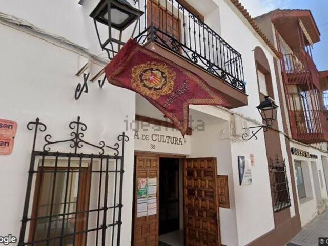 Chalet, Herencia
