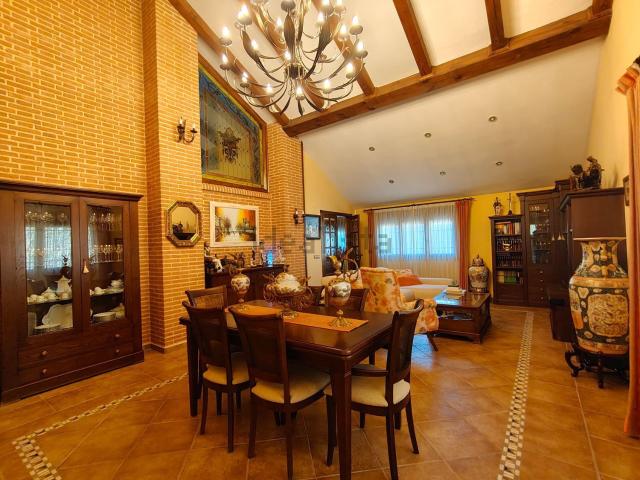 Chalet, Herencia