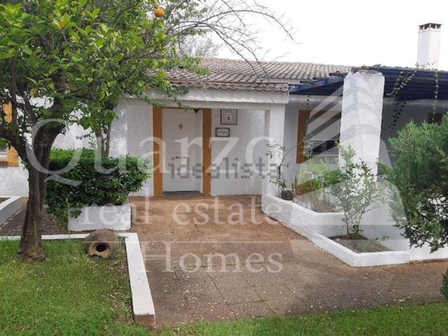Chalet, Herrera de Alcántara