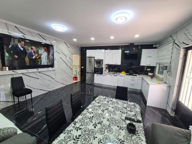 Chalet, Hervas