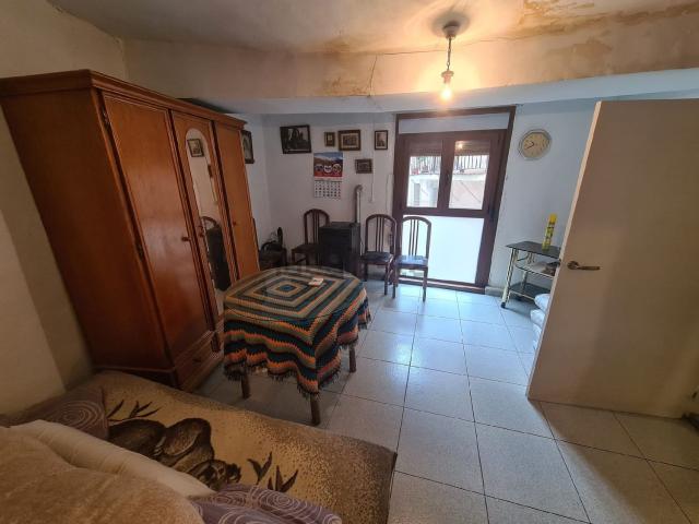 Chalet, Hervas