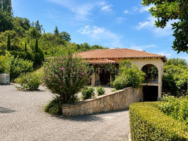 Chalet, Hervas