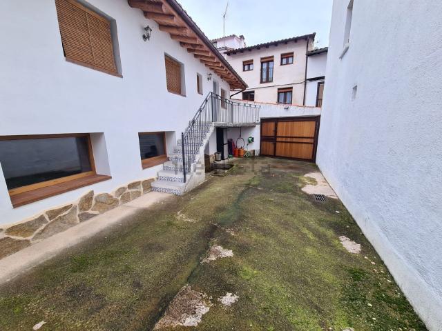 Chalet, Hervas